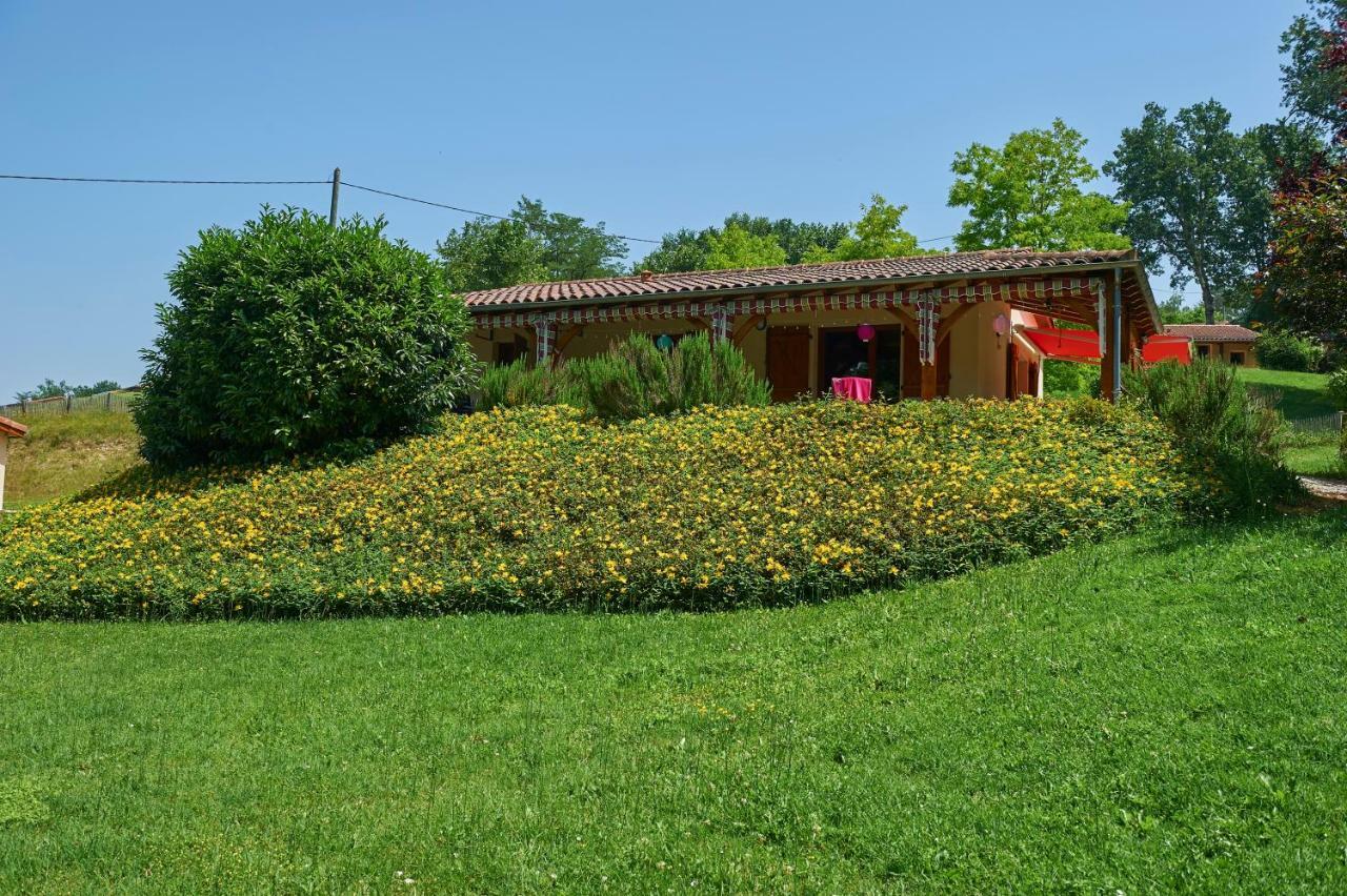 Village De Montmarsis Gourdon-en-quercy Exterior foto